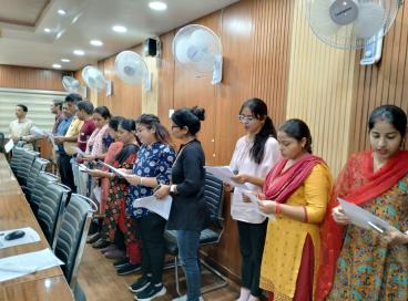 KHADI PLEDGE  AT PRINCIPLA ACCOUNTS OFFICE 